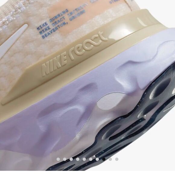 NWOT Nike Women's Road Running Shoes - Picture 3 of 7